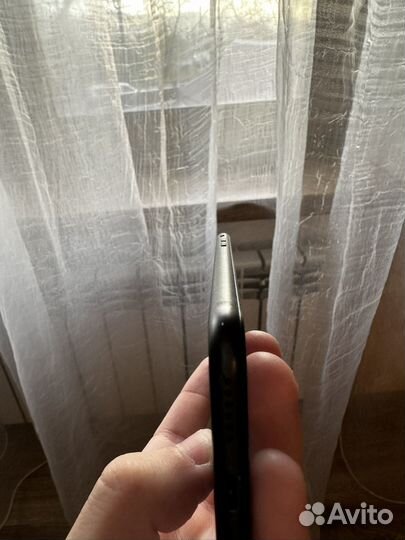 iPhone 7, 128 ГБ