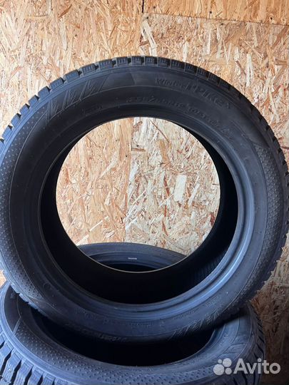 Hankook Winter I'Pike 235/55 R19 105T