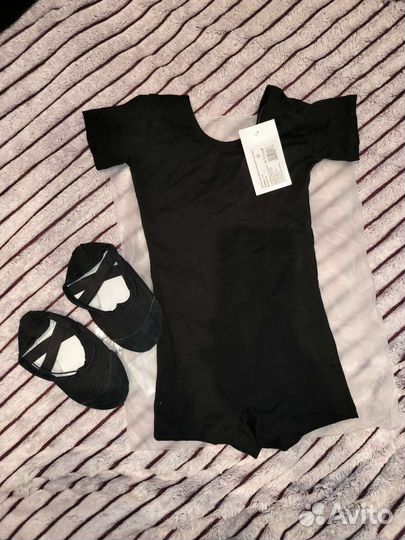 Купальник гимнастический и чешки