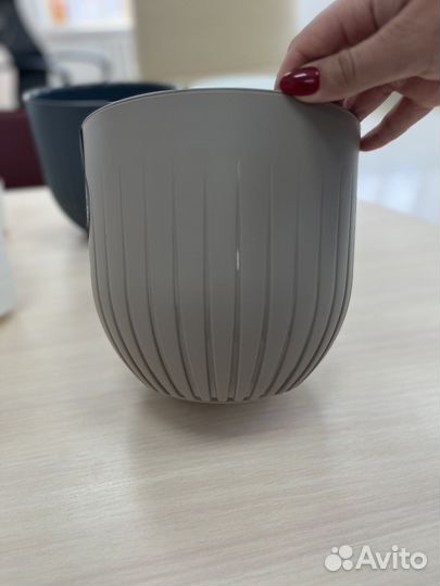 Цветочные горшки пластик