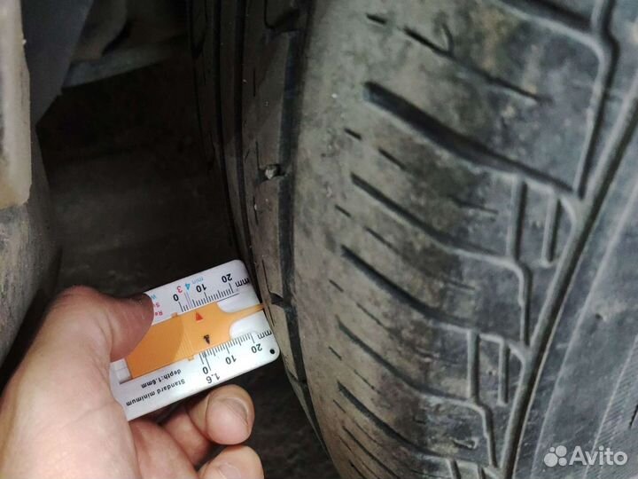 Nexen Roadian 542 265/60 R18 110