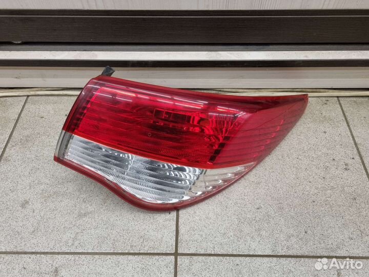 Ниссан Альмера задний стоп сигнал