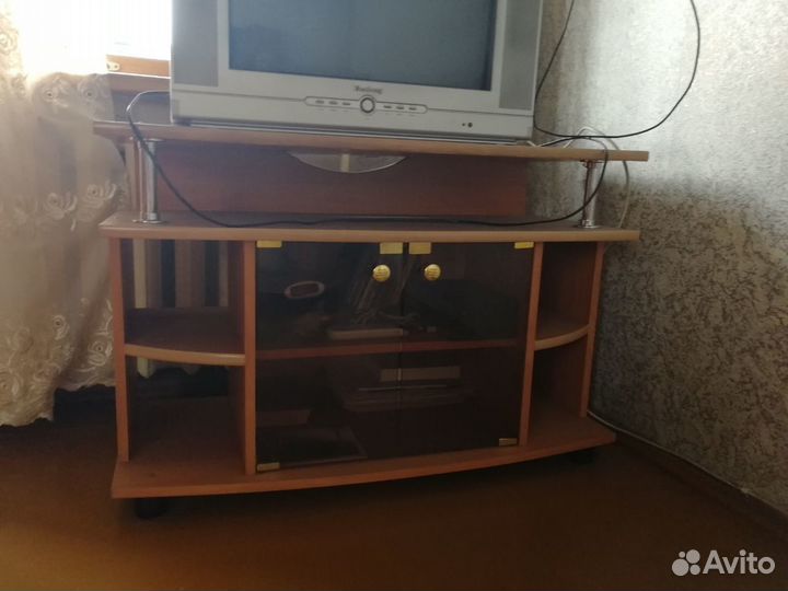 Тумба под телевизор