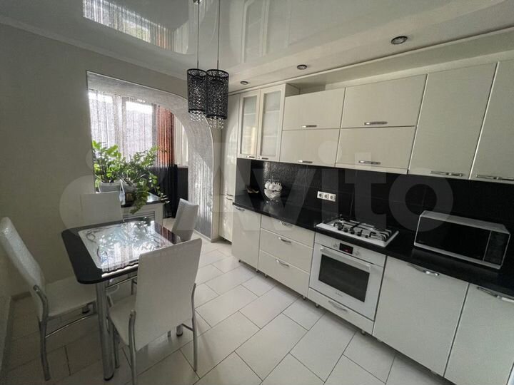 2-к. квартира, 60 м², 7/9 эт.