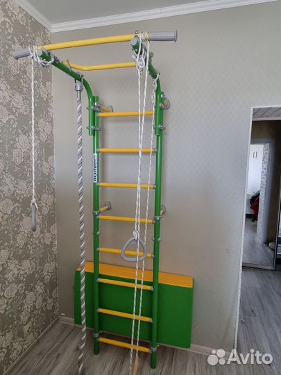 Детская шведская стенка