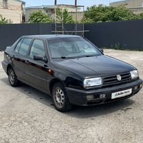 Volkswagen Vento 1.8 MT, 1993, 216 000 км, с пробегом, цена 180 000 руб.