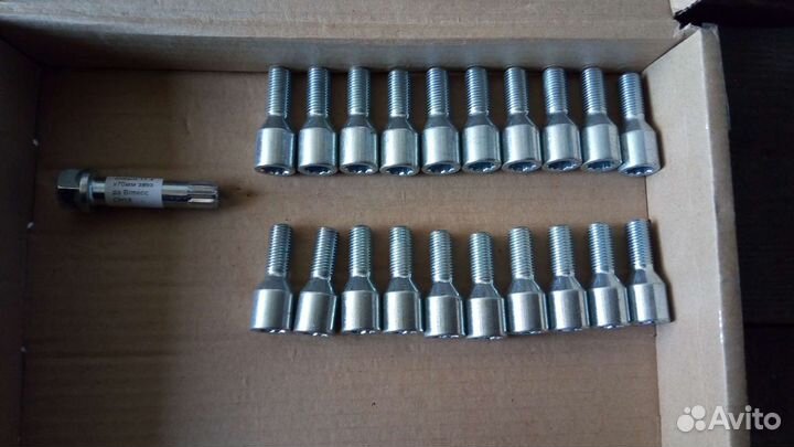 Болты для литых дисков