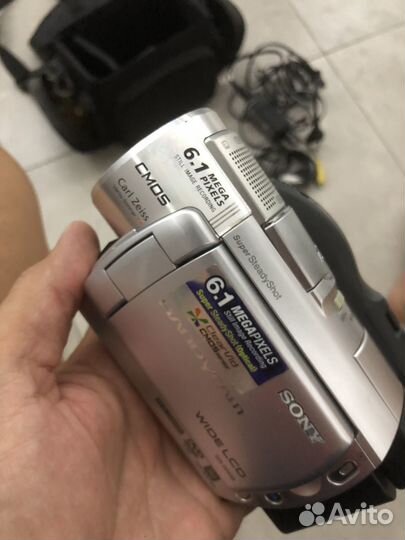 Видеокамера sony handycam