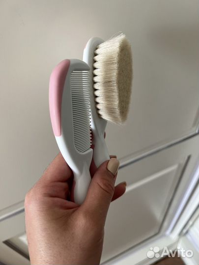Детская щетка расческа chicco