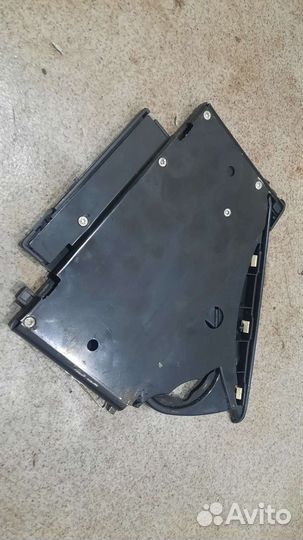 Подстаканник передний VW Passat B5/B5+