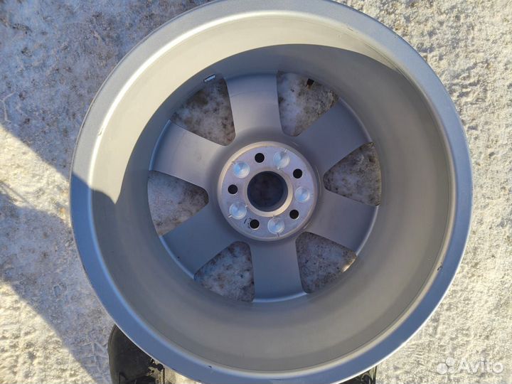 Диск audi R17 (оригинал)