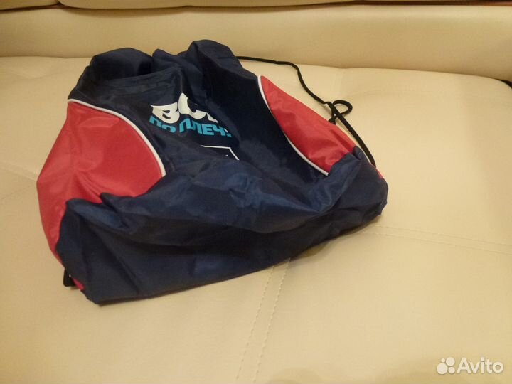 Рюкзак- мешок и мужские сумочки разные - новые