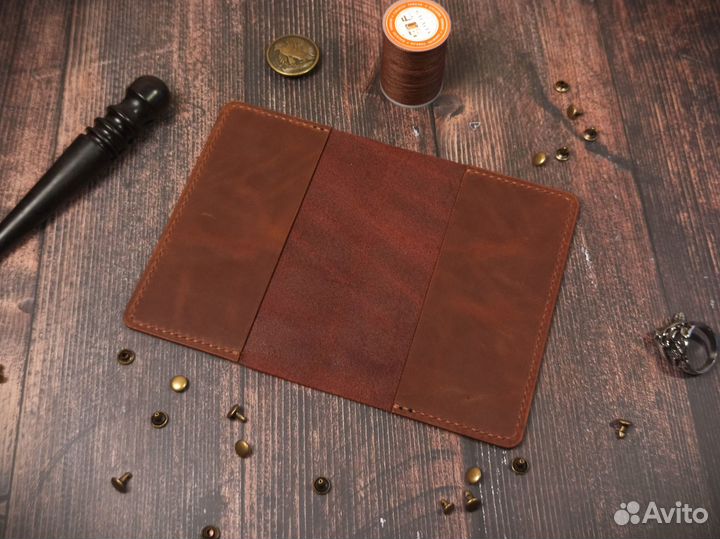 Обложка для паспорта из кожи