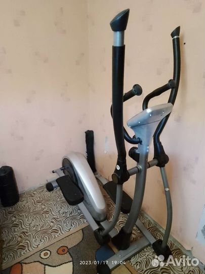Эллиптический тренажер