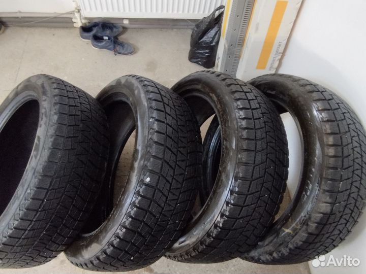 Bridgestone Blizzak PM-20 245/50 R20