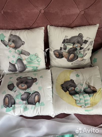 Бортики в кроватку