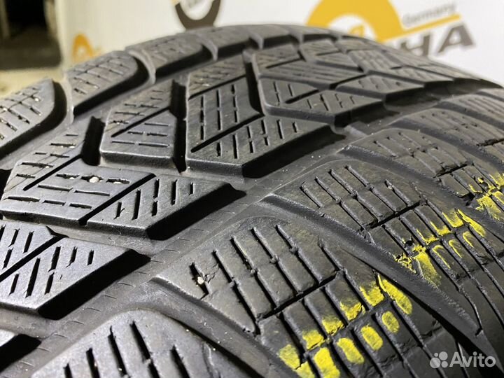 Pirelli Scorpion Winter 255/55 R18
