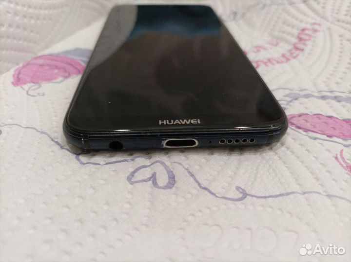 HUAWEI P20 Lite, 4/64 ГБ