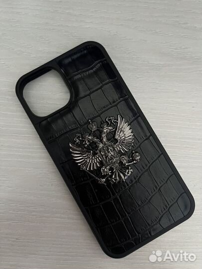 Чехол iPhone 13 с гербом РФ