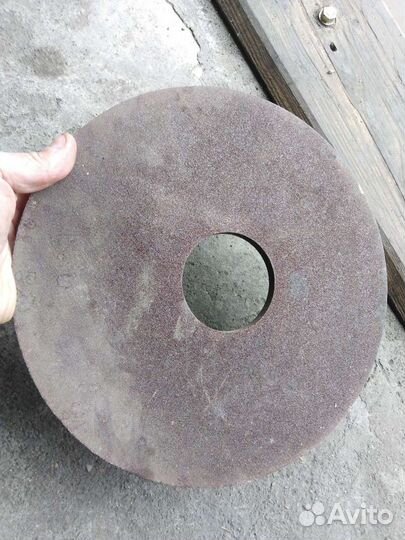 Диск наждачный