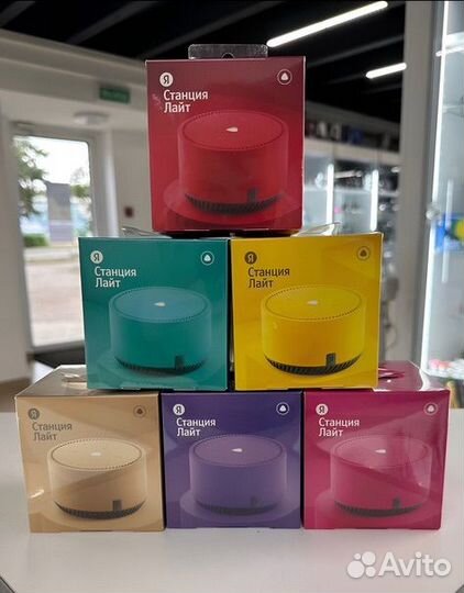 Умная колонка Яндекс станция