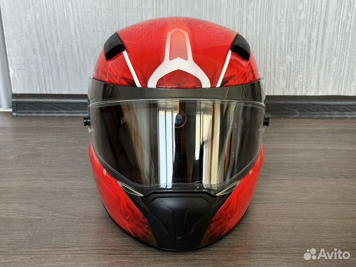 Шлем BMW Race 2021 год