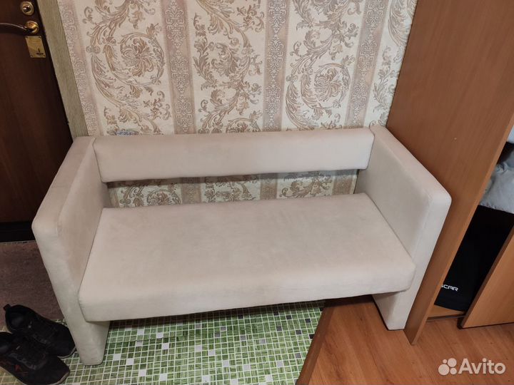 Мини диванчик