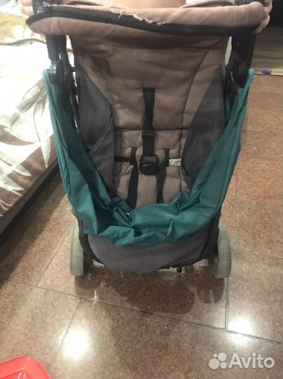 Коляска прогулочная