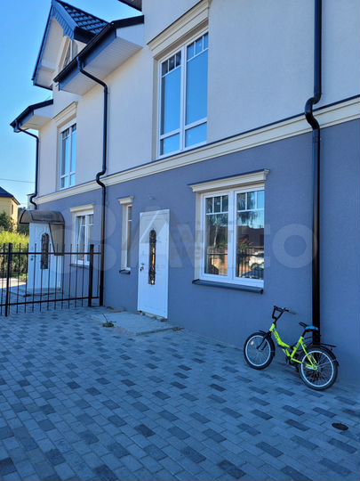 Таунхаус 140 м² на участке 1,5 сот.