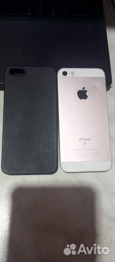 Телефон iPhone se