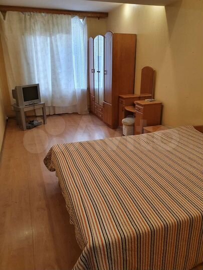 2-к. квартира, 50 м², 1/3 эт.