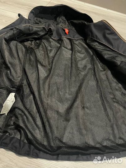 Куртка (ветровка) на мембране Tatonka