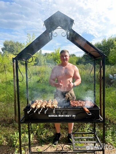 Мангал с крышей