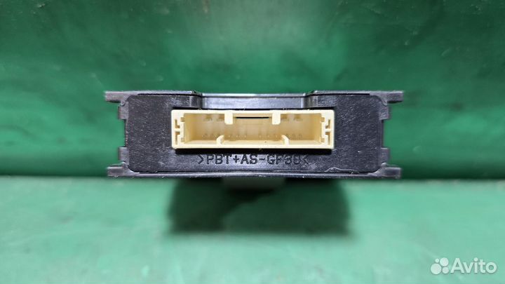 Б/У Б/У Блок управления полным приводом 4WD lexus