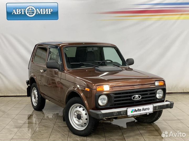 LADA 4x4 (Нива) 1.7 МТ, 2017, 105 000 км