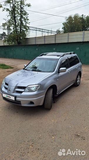 Mitsubishi Outlander 2.4 AT, 2004, 323 350 км