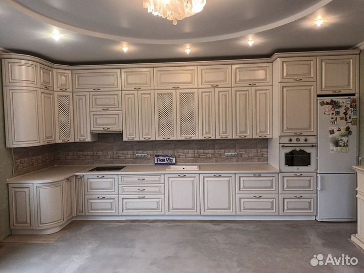 Кухонный гарнитур на заказ с техникой в стиле икеа