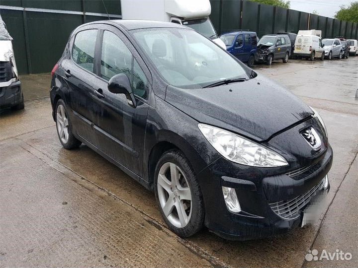 Разбор на запчасти Peugeot 308