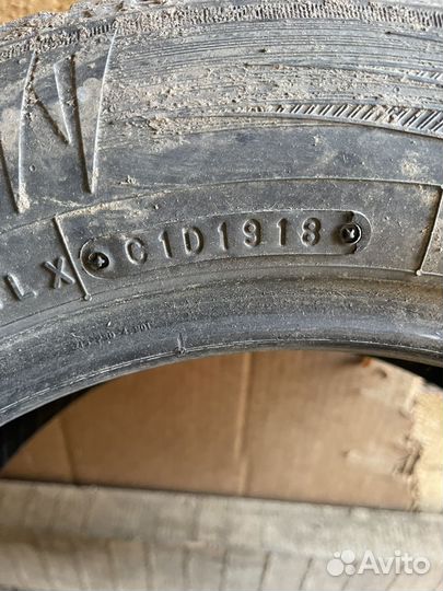 Nitto Therma Spike (NTSPK-B02) 185/65 R15 88T