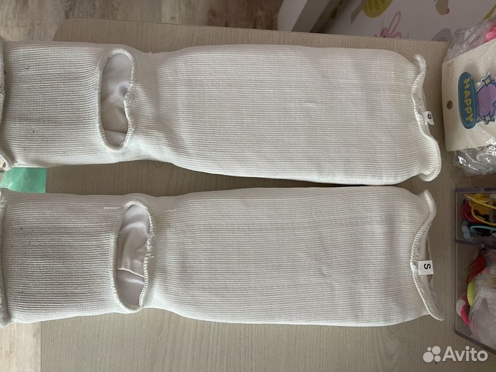 Боксерские перчатки детские 4 oz и защита