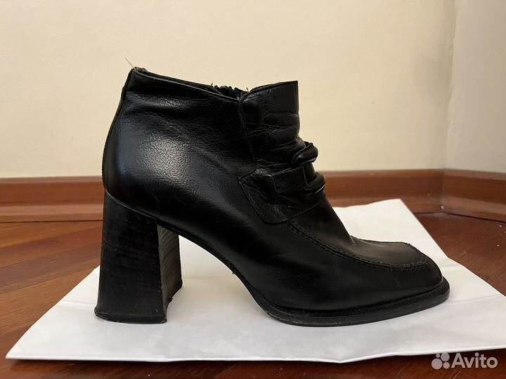 Ботильоны кожаные 40