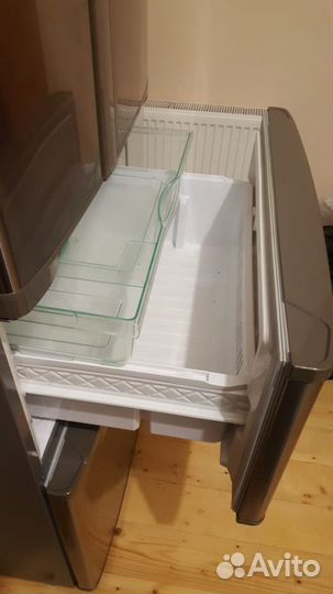 Холодильник Panasonic NR-D511XR