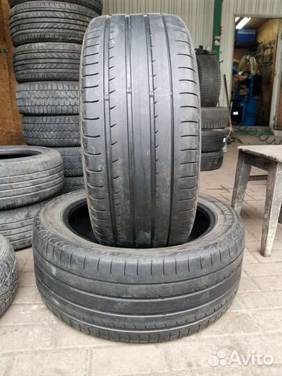 Yokohama 124R 285/45 R21