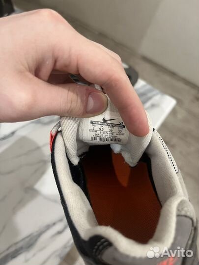 Кроссовки nike