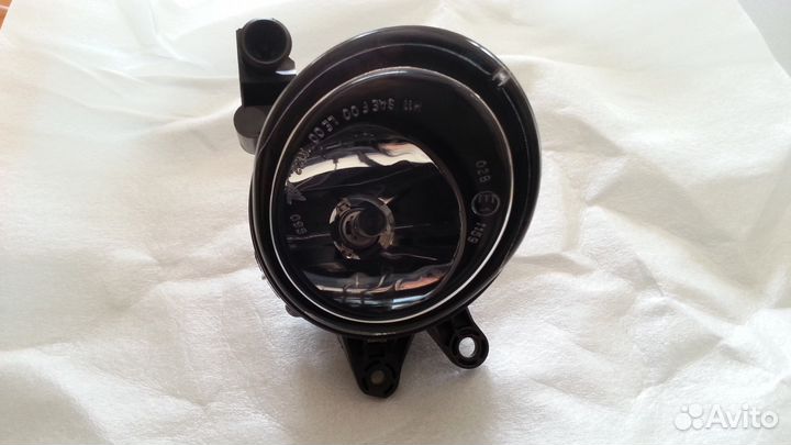 Противотуманная фара Ауди A-4 A-8 левая