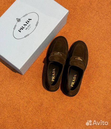Лоферы Prada