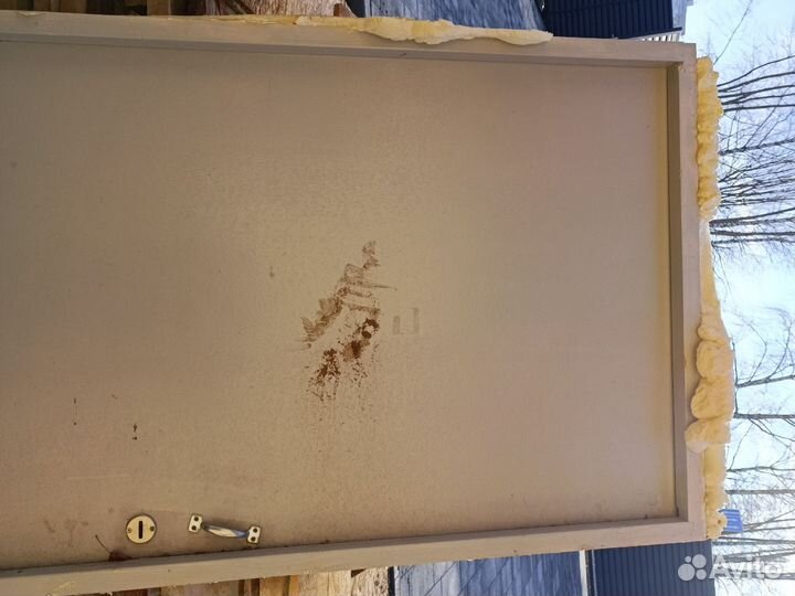 Дверь деревянная временная