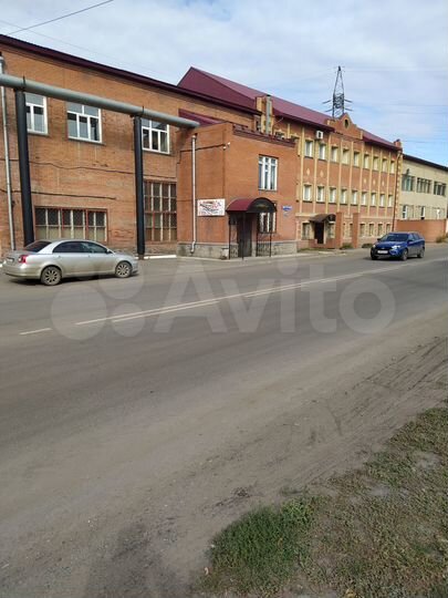 Свободного назначения, 2165 м²