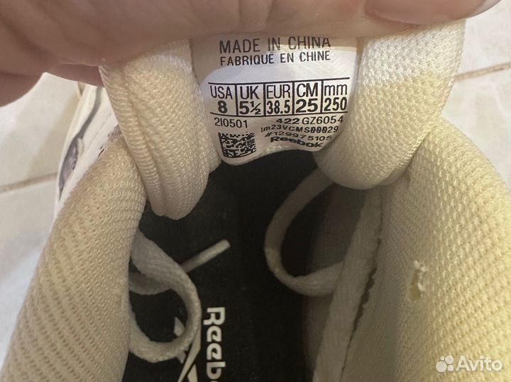 Кроссовки reebok женские 38