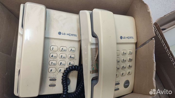 Стационарный телефон panasonic и lg